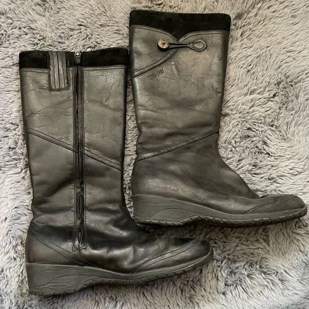 Teva womens leather boots